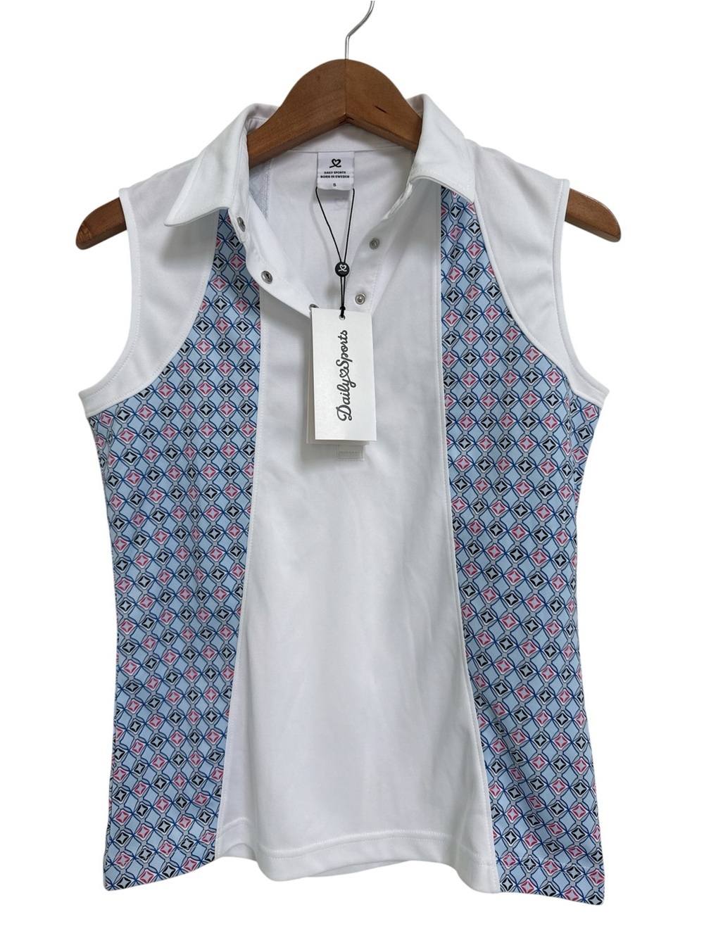 NWT Daily Sports Women’s White & Blue Sleeveless Golf  Polo Top